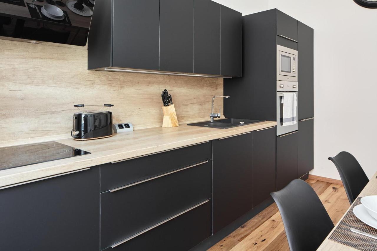 Prague Days - Stylish Apartment - Workspace מראה חיצוני תמונה