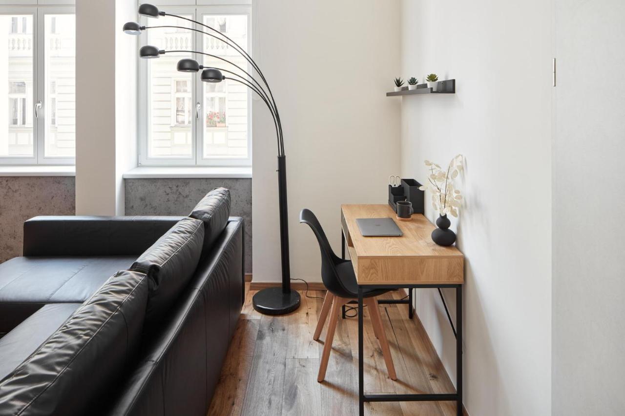 Prague Days - Stylish Apartment - Workspace מראה חיצוני תמונה